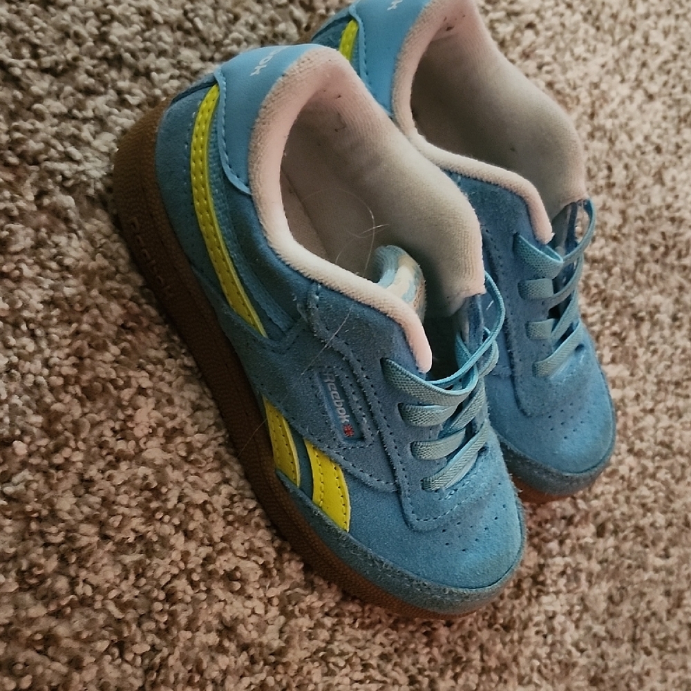Reebok Kids Sneakers in Blue and Yellow
